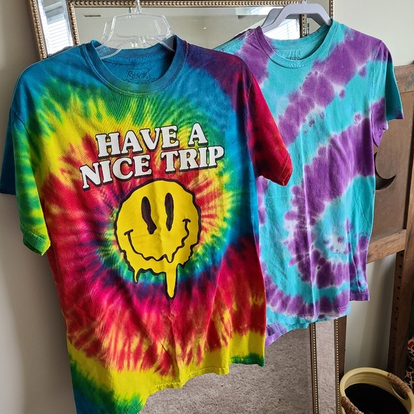 Tie Dye Medium T-shirt Bundle